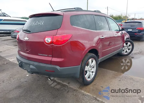 2010 Chevrolet Traverse Ltz из США, поврежденный, VIN 1GNLRHED4AS148095